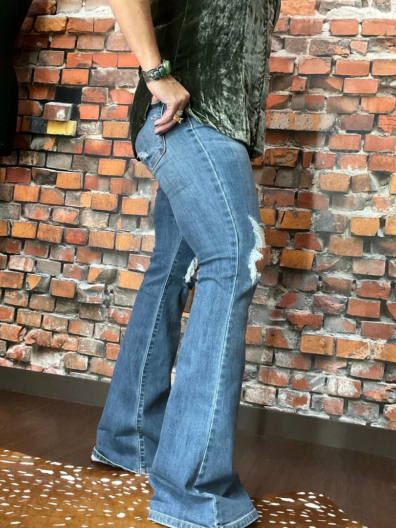 Deals ๐ Hidden Happi Mid Rise Flare ๐ฅ 5 Hidden Happi Mid Rise Flare