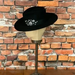 Double D Ranch - Adirondacks Trade Silver Hat