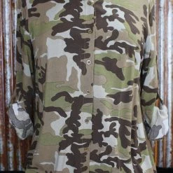 The Sparkling Spur Camo Shirt With Embroidery Patch