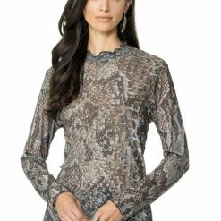 New ๐ฅฐ Double D Ranch - Grand Canyon Collection Tops Desert Snake Tee ๐ฏ 8 Double D Ranch - Grand Canyon Collection Tops Desert Snake Tee