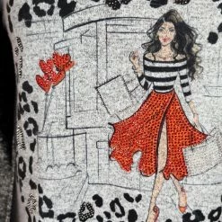 The Sparkling Spur Tops Love Is In The Air