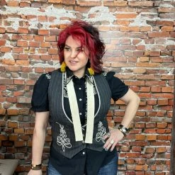 Double D Ranch Wear - Maria Collection Bank Teller Vest Vests