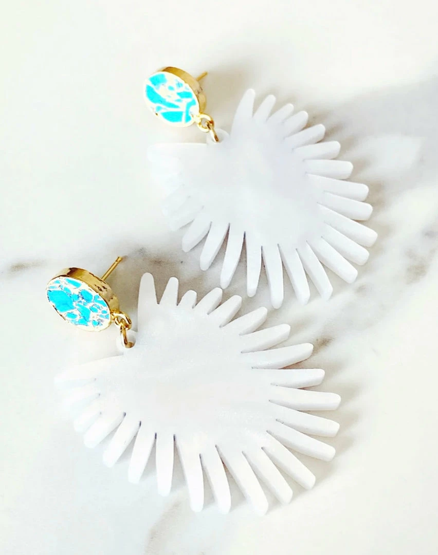 Cheap ๐ Brianna Cannon Spray Palm Earrings - White Pearl Acrylic W/gold Plated Turquoise ๐ 4 Brianna Cannon Spray Palm Earrings - White Pearl Acrylic W/gold Plated Turquoise