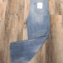 Hidden New Arrivals Zoey Basic Button Fly Mom Jeans