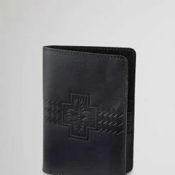Pendleton Accessories Leather Embossed Passport Holder
