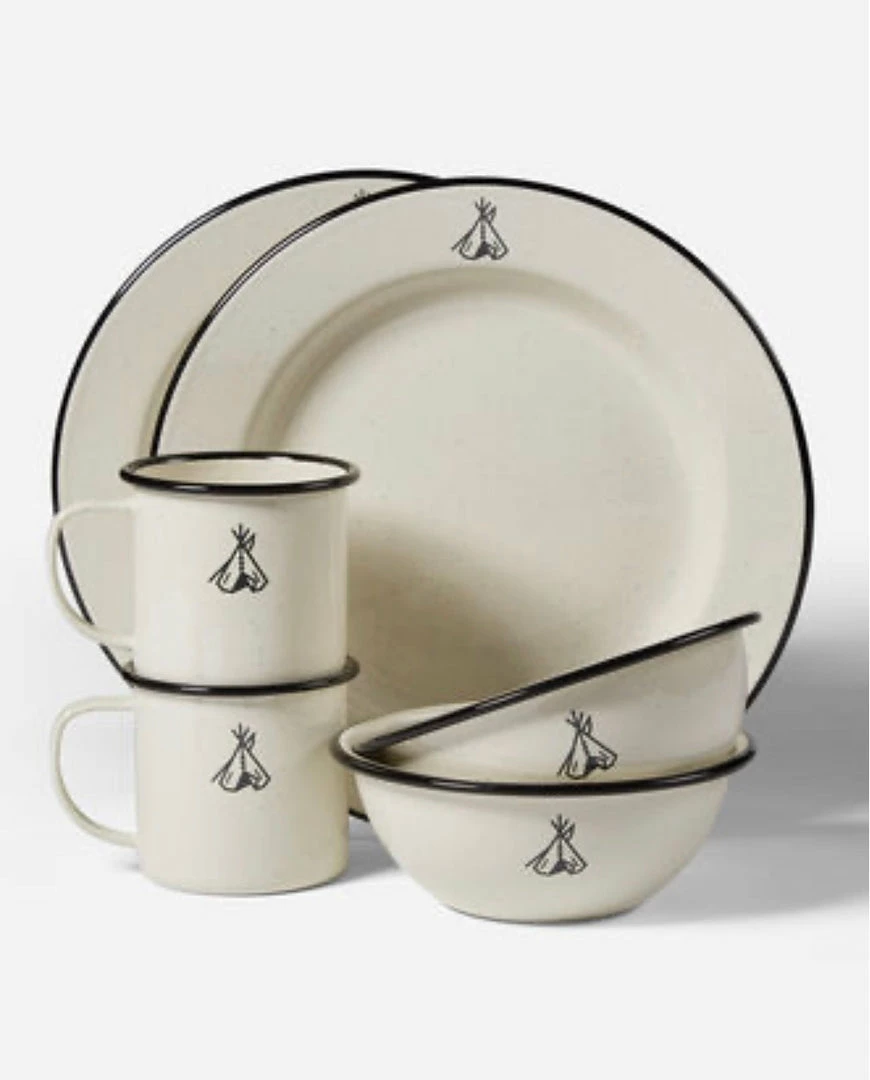 Deals ⭐ Pendleton Camp Enamelware Dishes Home Goods 😍 4 Pendleton Camp Enamelware Dishes Home Goods