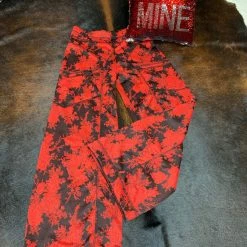 Autumn Teneyl Daphne Pant In Crimson Bottoms